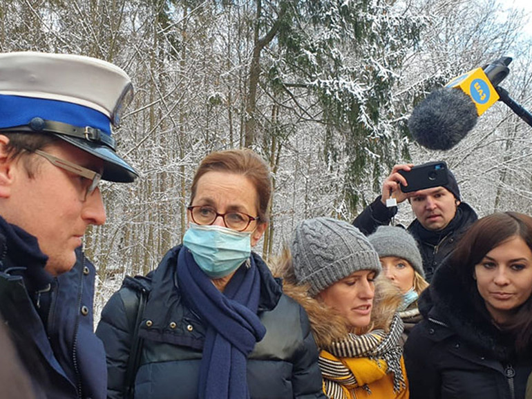 Migranti, Polonia-Bielorussia: stop agli eurodeputati al confine