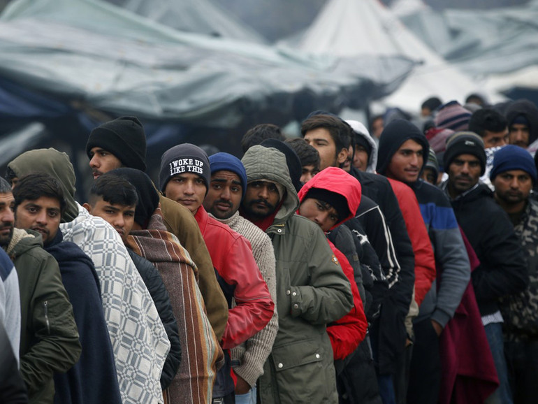 Migranti verso l’Europa. A Zanè, Cisl inaugura un hub per spedire beni umanitari nei Balcani