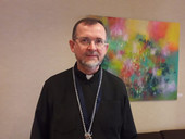 Mons. Dzyurakh (Ugcc), “in preghiera con il Papa perché si fermi questa strage degli innocenti”