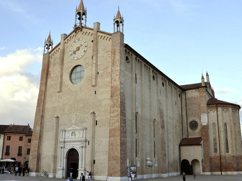 Montagnana. È ora in restauro il grande organo Malvestio del Duomo