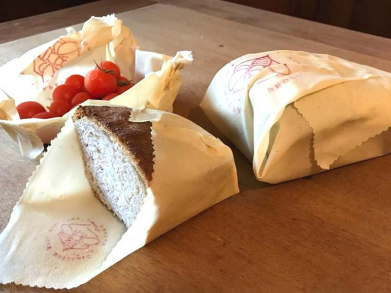 Nasce “Apepak”, pellicola per alimenti ecologica prodotta da persone in difficoltà Nasce “Apepak”, pellicola per alimenti ecologica prodotta da persone in difficoltà