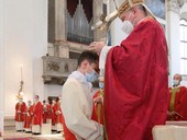 Nella Solennità di Pentecoste, la Chiesa Padovana ha celebrato la festa delle Genti e vissuto l'ordinazione presbiteriale di don Marco Bertin 