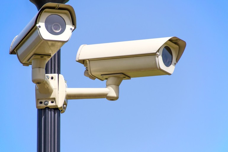 Nemico pubblico - ovvero: come metterci la faccia costerà assai caro Nemico pubblico - ovvero: come metterci la faccia costerà assai caro