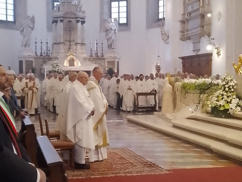 Ordinazione Episcopale. I saluti finali di S. E Mons. Giuseppe Alberti