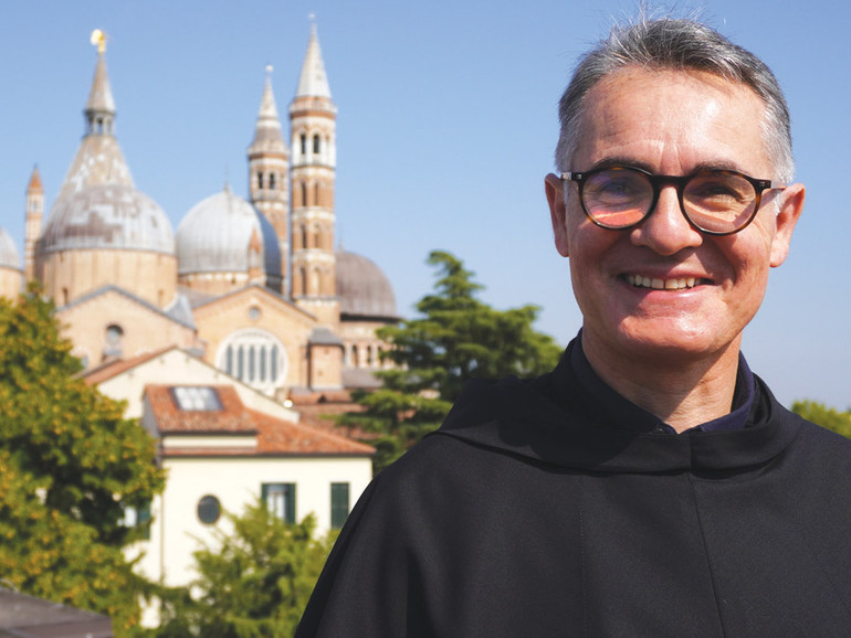Padre Antonio Ramina: «Francesco e Antonio, in questi tempi, ci richiamano a trasparenza e onestà» Padre Antonio Ramina: «Francesco e Antonio, in questi tempi, ci richiamano a trasparenza e onestà»