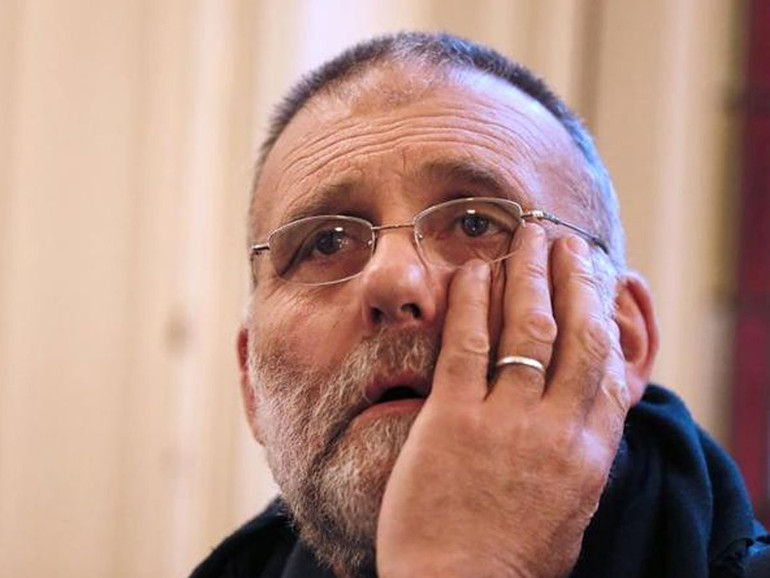 Padre Paolo Dall’Oglio, cinque anni fa il suo rapimento. Il fratello Pietro: “Tu per noi hai già vinto” Padre Paolo Dall’Oglio, cinque anni fa il suo rapimento. Il fratello Pietro: “Tu per noi hai già vinto”
