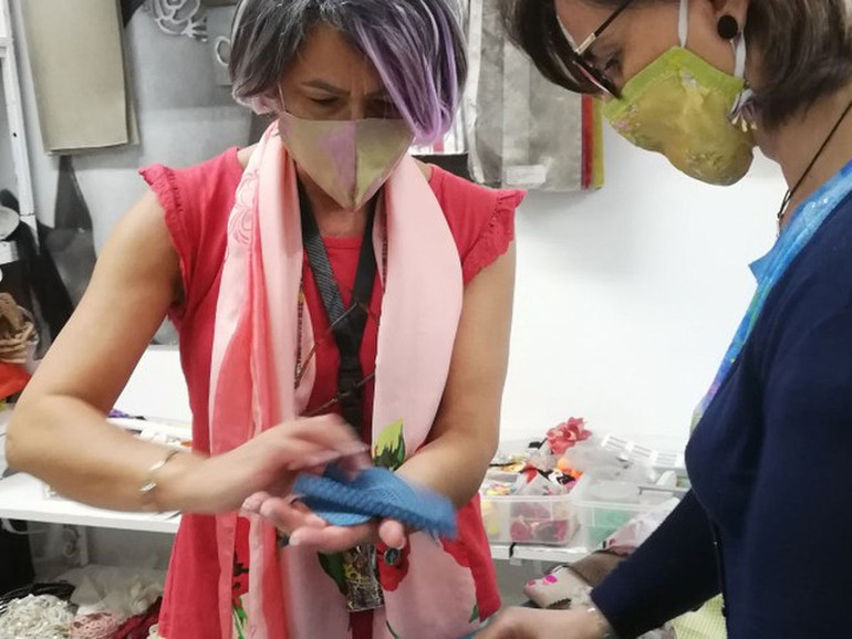 Palermo, mascherine solidali per sostenere progetti sociali