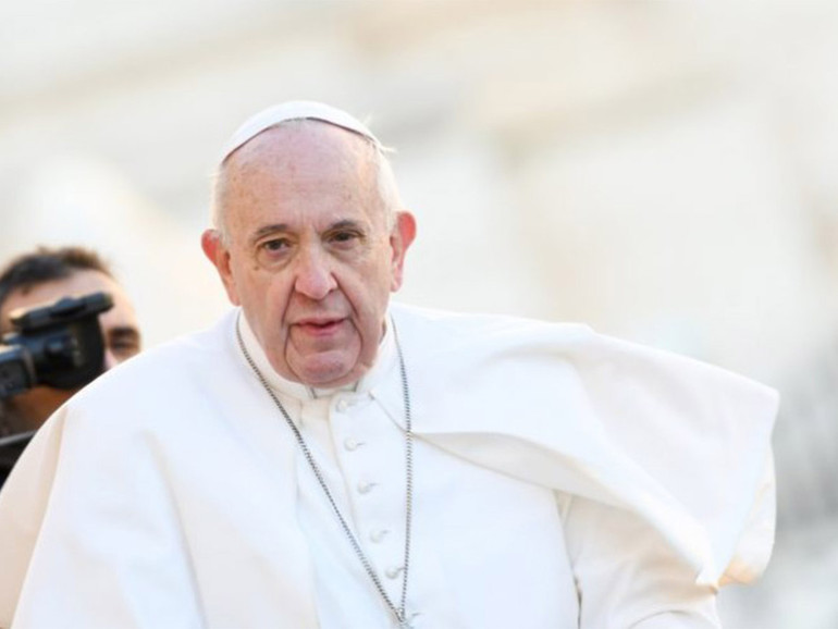Papa al Gemelli: Bruni, “quadro clinico in progressivo miglioramento, prosegue le cure programmate”