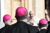 Papa al Gemelli: Cei, “ulteriore momento di prova”. Invito alle “comunità ecclesiali a sostenerlo con la preghiera”