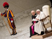 Papa all’udienza: “Abbassiamo le spese di Natale e aiutiamo il popolo ucraino”
