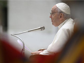 Papa all’udienza: “Il discernimento è indispensabile per vivere”