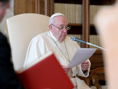 Papa all’udienza: “Mettere la nostra vita nelle mani del Signore”