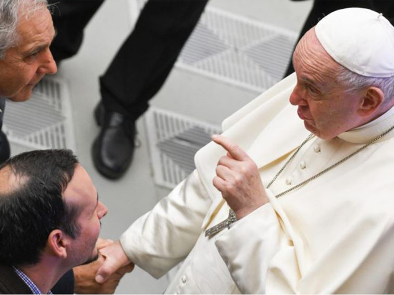 Papa all’udienza: “Riscoprire la dimensione comunitaria della libertà”