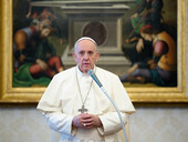 Papa all’udienza: “Vicinanza alle vittime di ogni abuso”