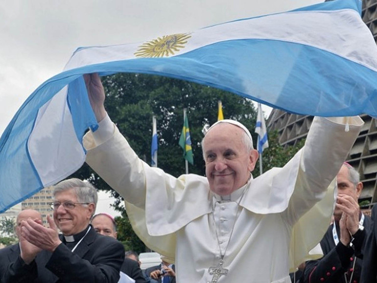 Papa Francesco, 8 anni di pontificato: gli auguri dall’Argentina