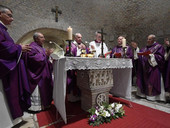 Papa Francesco: a Catacombe Priscilla, “la carta di identità del cristiano sono le beatitudini”