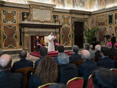 Papa Francesco: a officiali Archivio Segreto, “tra un anno apertura Archivi Vaticani su Pontificato Pio XII”