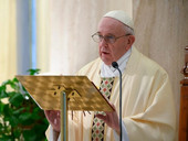 Papa Francesco: a Santa Marta, “preghiamo insieme come fratelli”, “che Dio fermi tutte le pandemie”