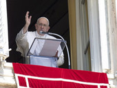 Papa Francesco: all’Angelus, i tragici naufragi in mare sono “una piaga aperta della nostra umanità”