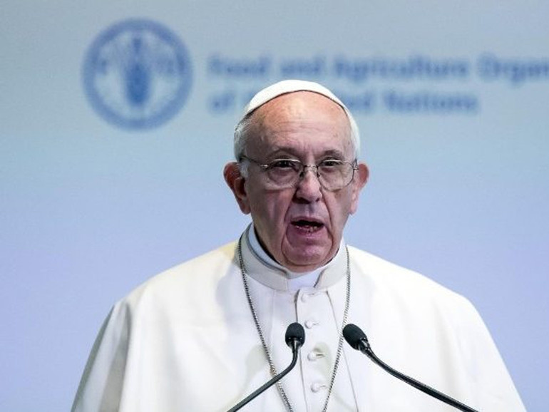 Papa Francesco: alla Fao, “costruire con i soldi delle armi un Fondo mondiale per sconfiggere la fame”