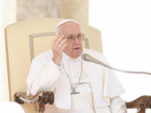 Papa Francesco: appello per Terra Santa e Medio Oriente, no a “spirale di violenza”, “guerra chiama guerra, violenza chiama violenza”. Augur...