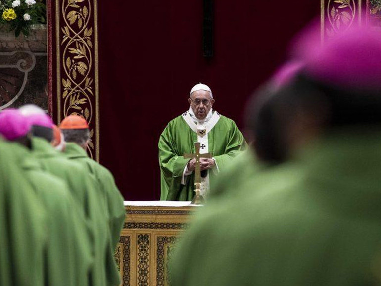 Papa Francesco: “Ascoltare, tutelare, proteggere e curare i minori abusati, ovunque essi siano”