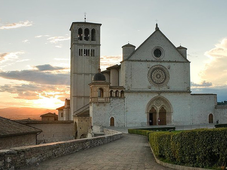 Papa Francesco: Bruni, ad Assisi il 3 ottobre “firmerà la nuova enciclica ‘Fratelli tutti’ sulla fraternità e l’amicizia sociale”