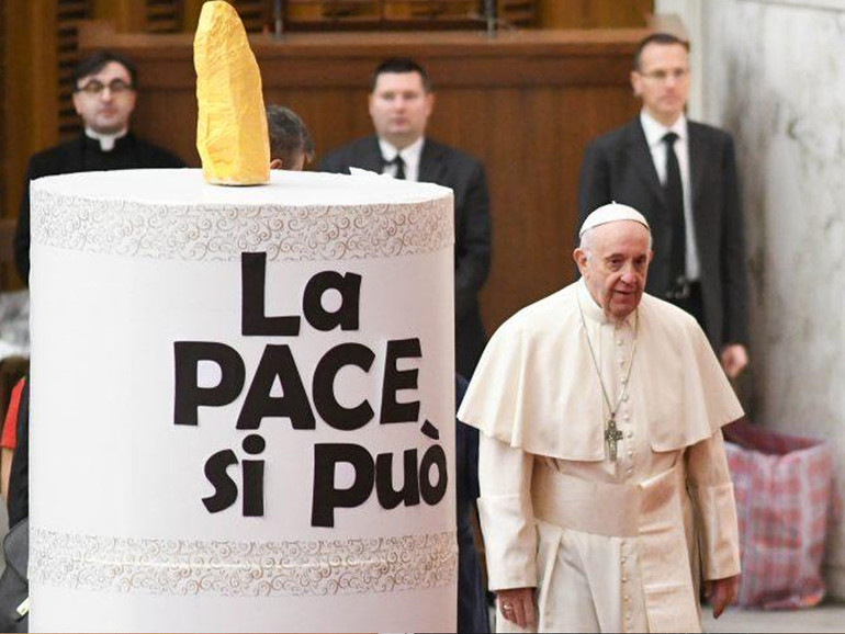 Papa Francesco: corruzione, xenofobia e razzismo “sono la vergogna della vita pubblica”