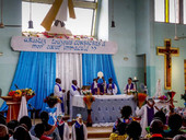 Papa Francesco: Gisotti, “dolore” per l’attacco alla chiesa in Burkina Faso