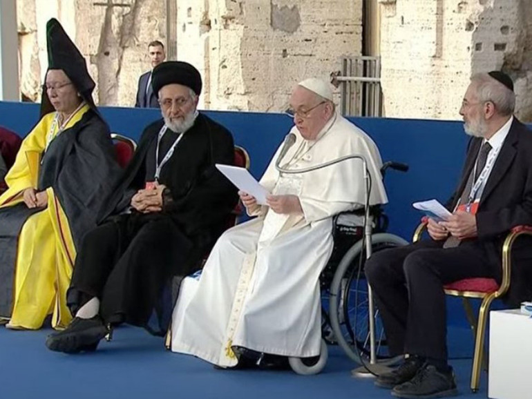 Papa Francesco: “Governanti facciano tutto quello che è in loro potere per salvare la pace”