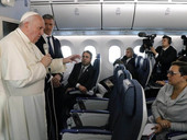 Papa Francesco in Thailandia e Giappone. La conferenza stampa in volo