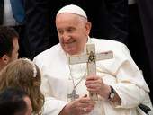 Papa Francesco: “Le nuove tecnologie non promuovano la follia della guerra”