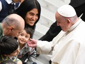 Papa Francesco: “nessun figlio sia lasciato solo o trattato come mezzo di ricatto tra i genitori divisi”