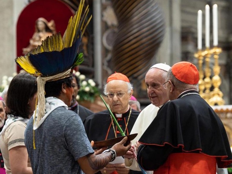 Papa Francesco: Querida Amazonia, sfruttamento è “ingiustizia e crimine”. No “colonialismo”. No all'ordinazione di diaconi sposati