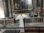 Papa Francesco: san Giovanni Paolo II, “preghiera, vicinanza al popolo e amore alla giustizia”. “Era un uomo di misericordia”