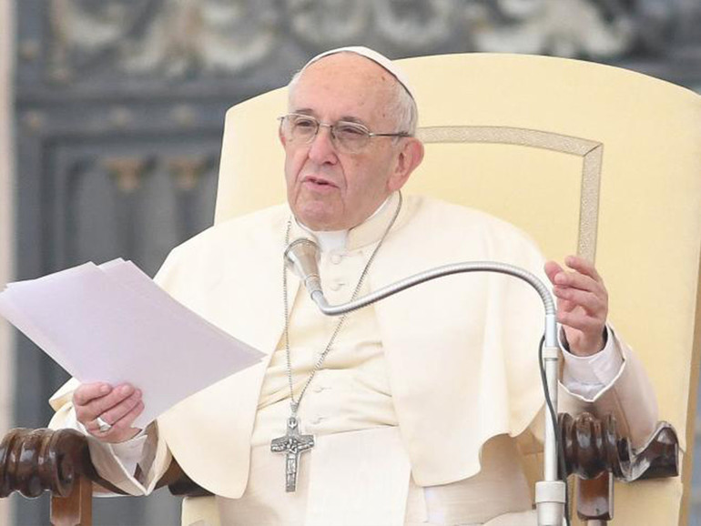 Papa Francesco: scelto il tema della Giornata mondiale del migrante e del rifugiato, “Liberi di scegliere se migrare o restare”