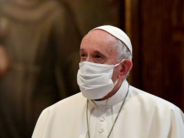 Papa Francesco: “vaccino si deve fare, è opzione etica”. “Io lo farò la settimana prossima”