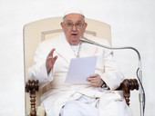 Papa Francesco: “Vincere la pazzia della guerra”