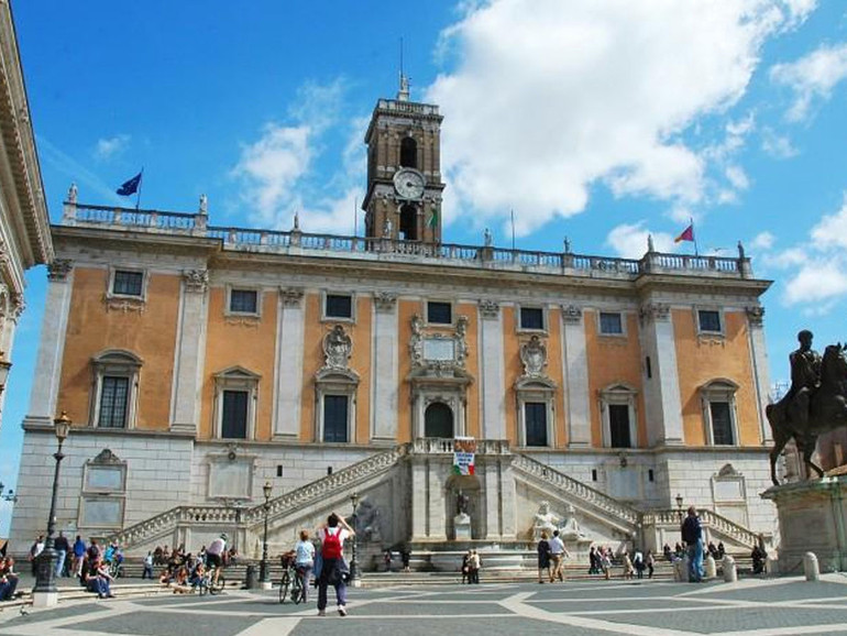 Papa in Campidoglio: anche Bergoglio diventa “civis romanus” Papa in Campidoglio: anche Bergoglio diventa “civis romanus”