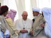 Papa in Iraq: “Sta a noi convertire gli strumenti di odio in strumenti di pace”