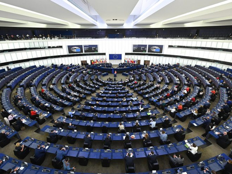 Parlamento Ue: discorso sullo Stato dell’Unione di Ursula von der Leyen. “2022 Anno europeo dei giovani”
