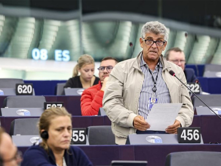 Parlamento Ue ricorda i 360 morti a Lampedusa di 9 anni fa. “Cambio nella politica migratoria”. Bartolo, “anniversario riguarda tutti”