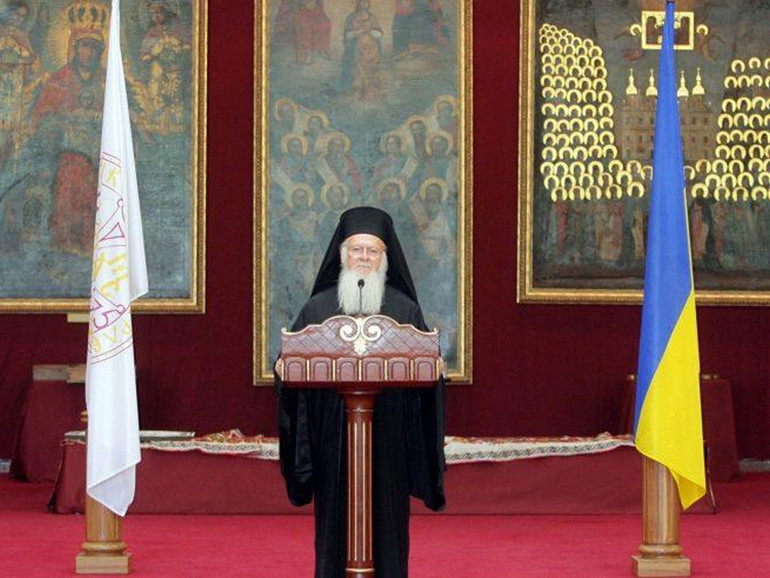 Patriarcato ecumenico: sì all’autocefalia della Chiesa di Ucraina. Mosca è durissima Patriarcato ecumenico: sì all’autocefalia della Chiesa di Ucraina. Mosca è durissima