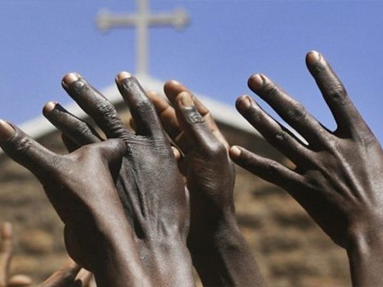Pentecoste tra i rifugiati del Mozambico. La lettera di padre Renato Zilio, scalabriniano