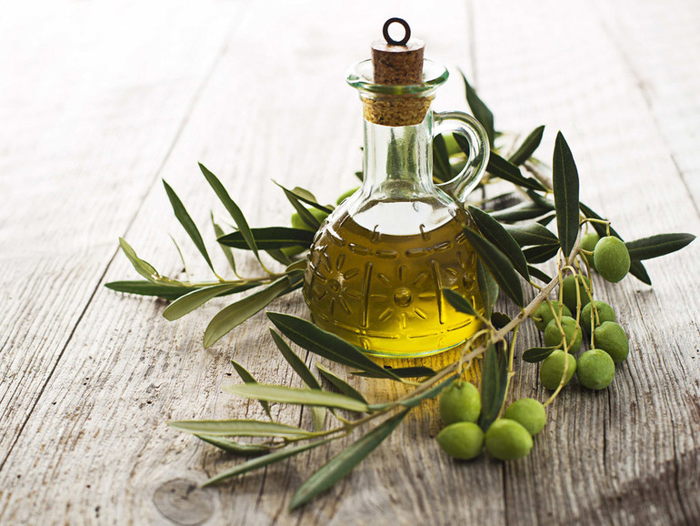 Poche olive ma gran qualità. Le stime di Coldiretti e Aipo