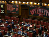Presentata alla Camera una proposta di legge per l’istituzione del salario minimo