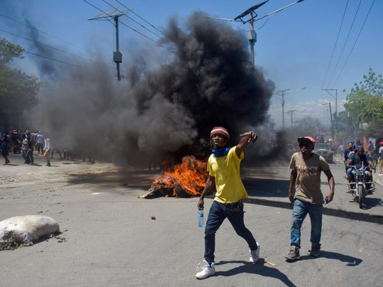 Preti e suore rapiti ad Haiti. Il presidente dei vescovi ne chiede il rilascio, “vivi e senza condizioni”