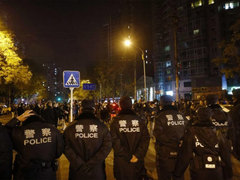 Proteste in Cina anti Covid. Sisci: “Si sta sgretolando la fiducia tra la gente e la leadership”