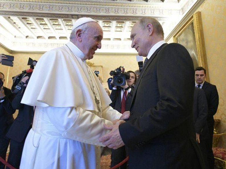 Putin a Roma: durata quasi un’ora l’udienza con il Papa, tra i temi la crisi in Siria, Ucraina e Venezuela