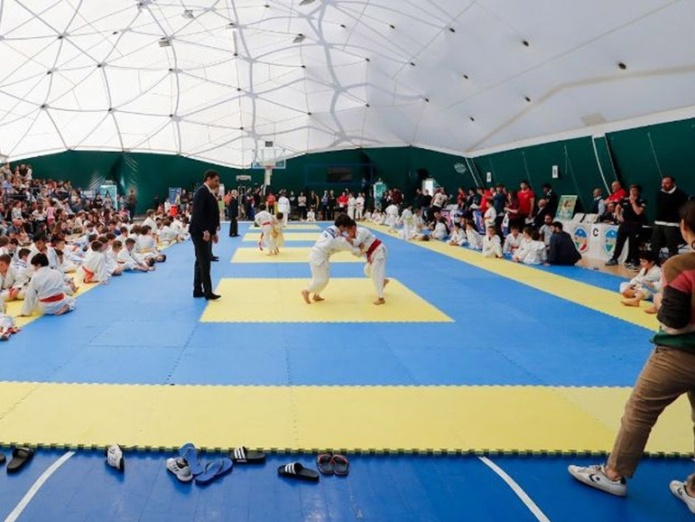 Roma, 250 piccoli judoka impegnati sul tatami a sostegno dei coetanei in lotta con la malattia Roma, 250 piccoli judoka impegnati sul tatami a sostegno dei coetanei in lotta con la malattia